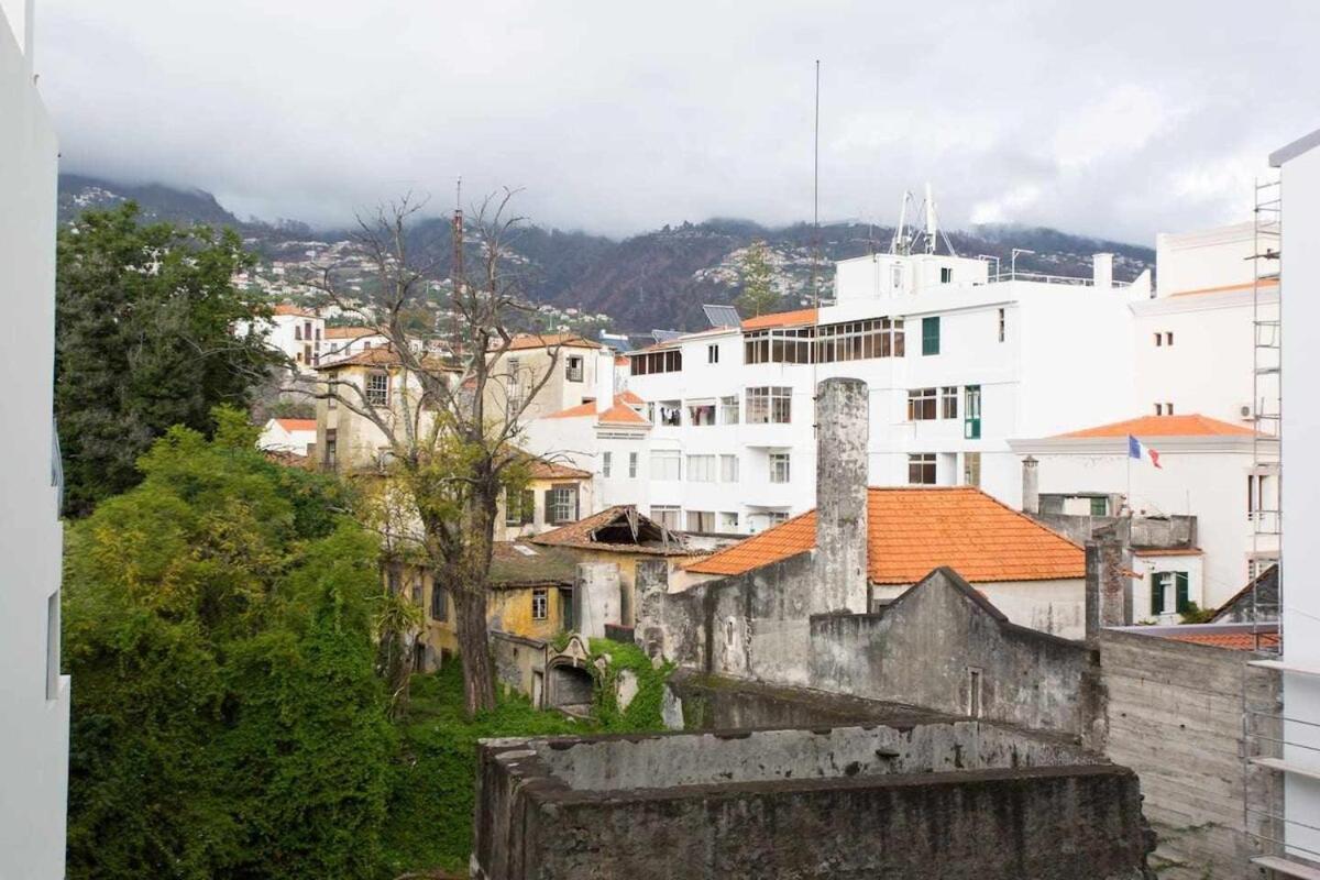 Dolce Vita - City Center & Shopping Center Funchal  Exterior photo